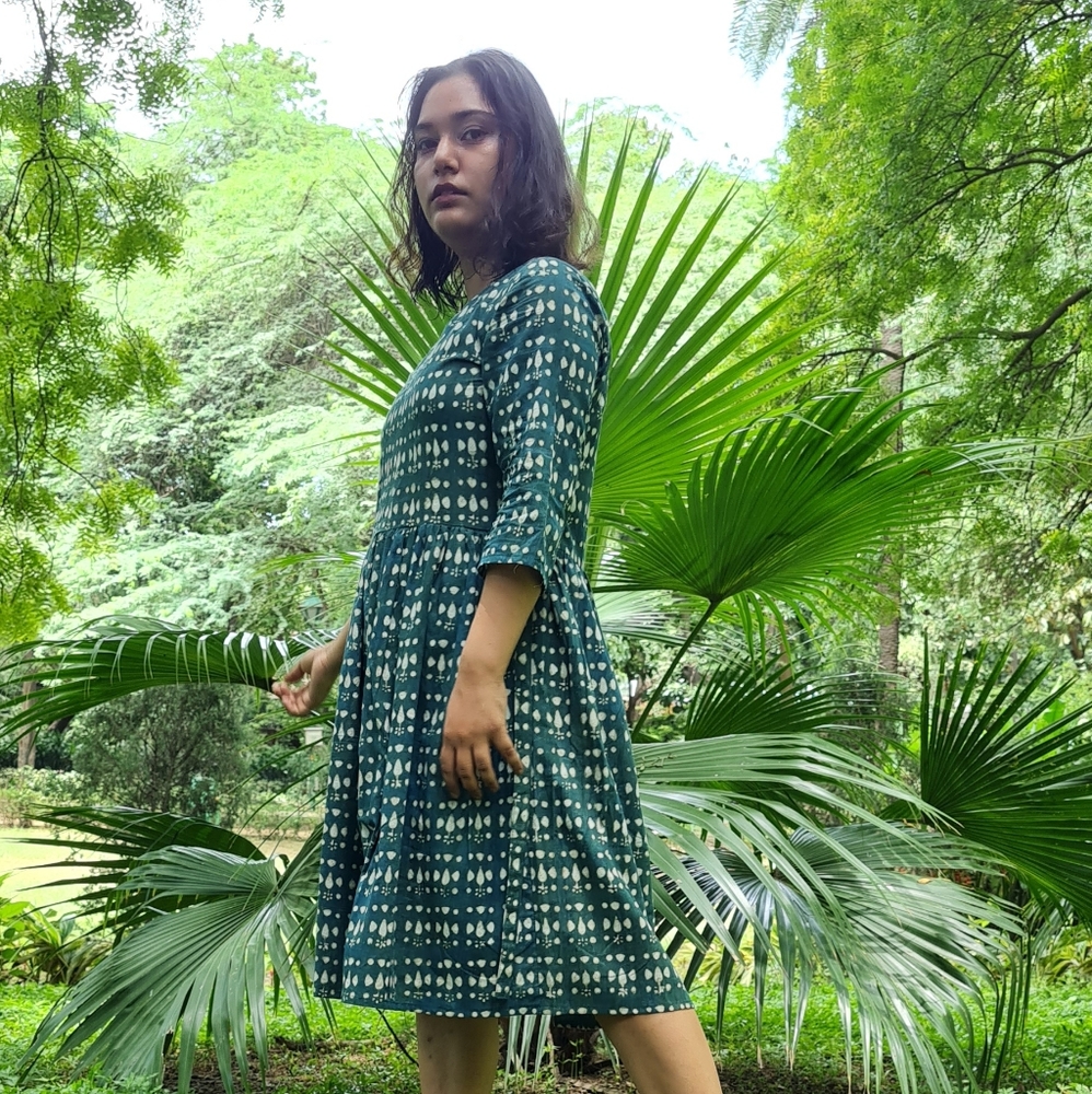 Size- S, Indigo hand block resist printed dress - Picture 2 of 6